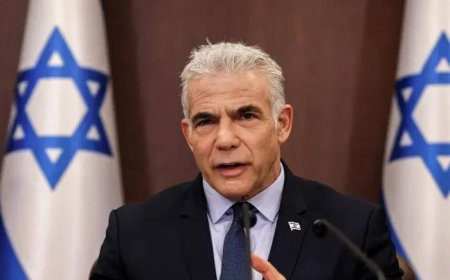 لابيد ينتقد نتنياهو:  إسرائيل "لم تكن حاضرة حتى عند اتخاذ القرارات