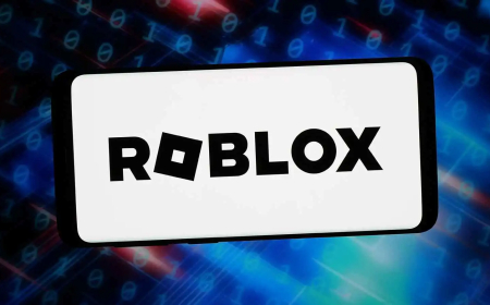 روبلوكس تعيد رسم قواعد اللعب: نظام حسابات جديد لحماية الأطفال وتعزيز الأمان!