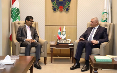 اللواء شقير يلتقي سفير الهند