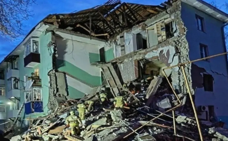 انهيار مبنى سكني في سمارا الروسية.. وسقوط قتلى ومصابين