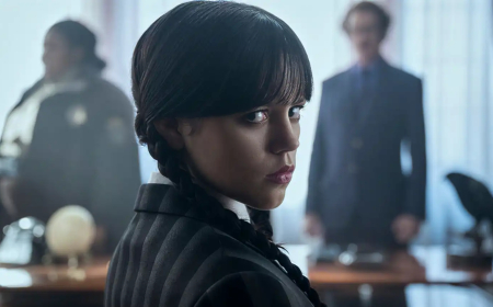 Wednesday 3 يشعل الجدل: صورة باريس الغامضة تفتح باب الأسرار والتكهنات!