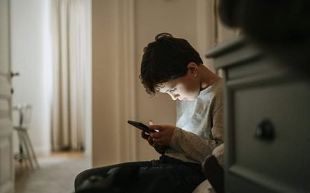 كيف نحمي أطفالنا من مخاطر الذكاء الاصطناعي؟