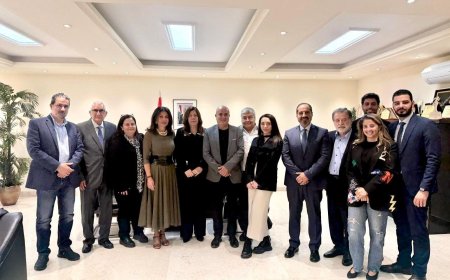 الوزيرة بيراقداريان بحثت مع وفد بيروت ماراثون برئاسة الخليل تطبيق الآليات الضامنة لسلامة العدائين الطبية في سباقات الركض