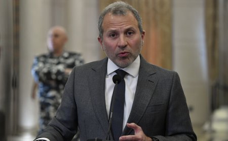 بين التفاوض والسيادة: نحو عقدٍ وطني عادلٍ