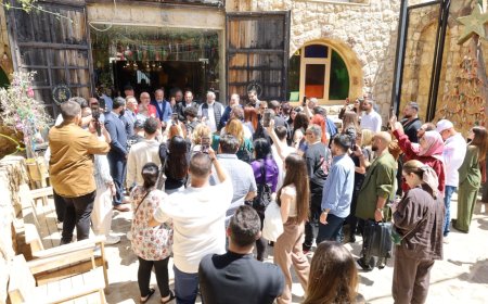 قرية بدر حسون ( خان الصابون ) أكثر من حرفة ومنتج ... أنها رسالة حب  من لبنان الى العالم