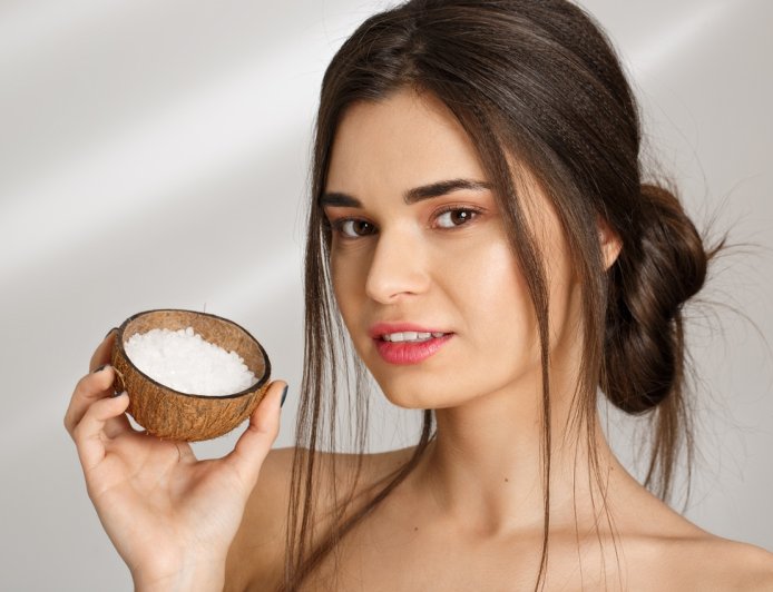 ماسكات شعر منزلية تعيد الحيوية لفروة رأسك قبل صيف 2026