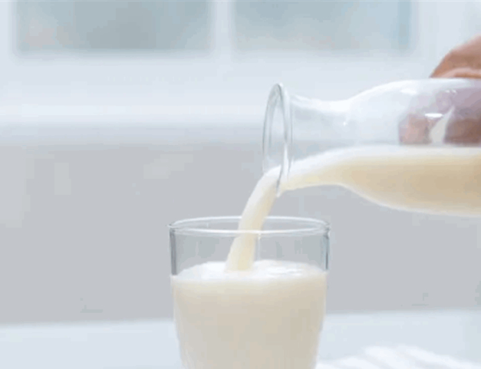 بالصور.. ما الأطعمة التي تحتوي كالسيوم أكثر من الحليب؟