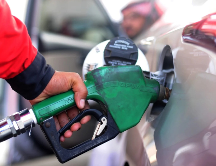 انخفاض  ملحوظ في أسعار البنزين والمازوت