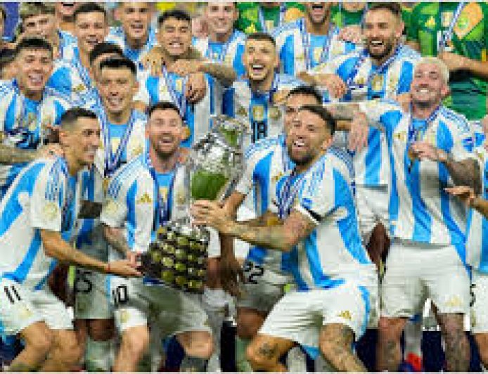 الأرجنتين في كأس العالم: تاريخ من المجد والدراما الكروية