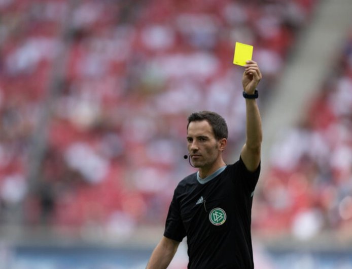 نظام جديد للبطاقات الصفراء في كأس العالم.. اليكم التفاصيل