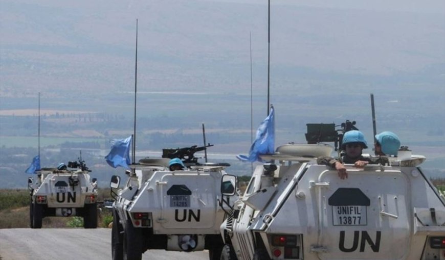 هل يتحوَّل استهداف «اليونيفيل» في الجنوب إلى ورقة ضغط لإخراجها من المشهد؟.. معلومات عن رفع جنود إسرائيليين السلاح بوجه قائد الكتيبة الفرنسية السبت الفائت