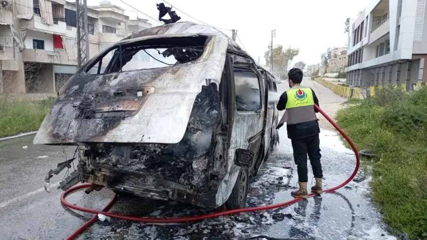 إستهداف "فان" وسيارة على طريق معروب.. وشهداء وجرحى