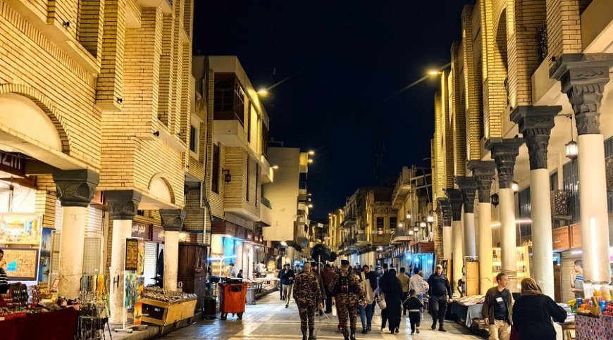 شارع المتنبي… قلب بغداد الثقافي ينبض من جديد بعد سنوات الألم