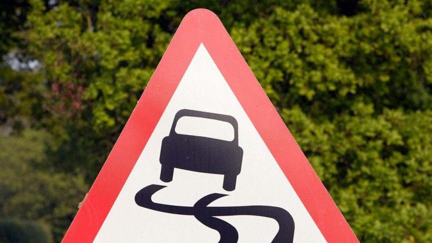 تسرب مازوت.. إحذروا هذه الطريق