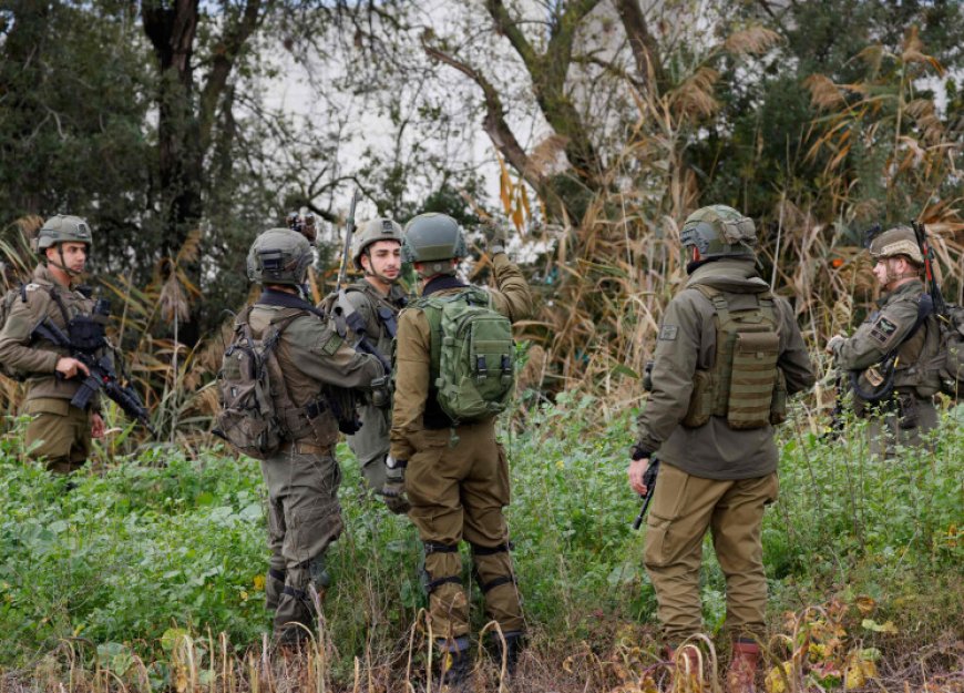 أي أوراق يملكها الحزب؟