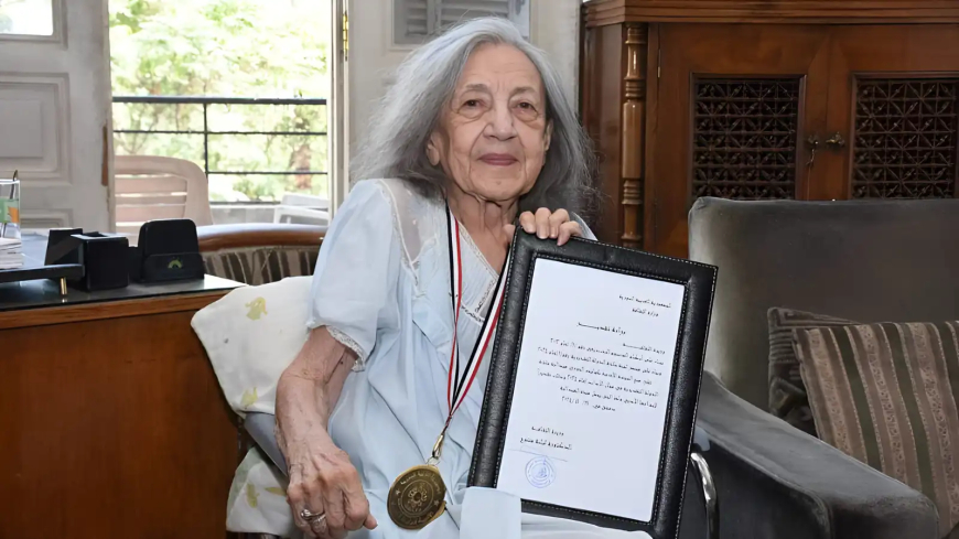 رحيل الأديبة السورية كوليت خوري… صوتٌ أدبيّ صاغ حرية المرأة والحب