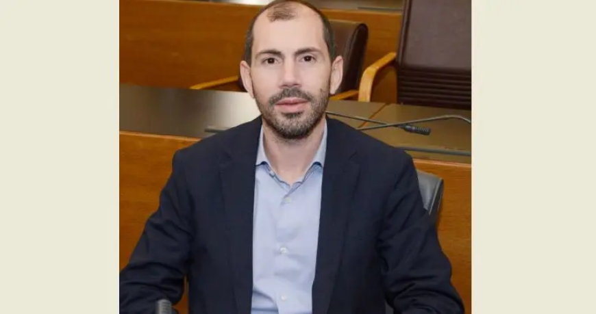 الخير: "الحزب" منفصم سياسيا ويواصل توريط لبنان