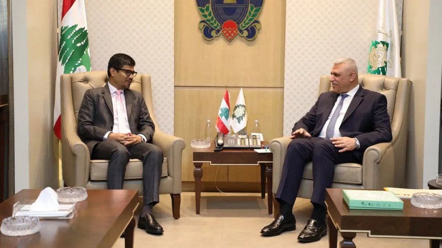 اللواء شقير يلتقي سفير الهند