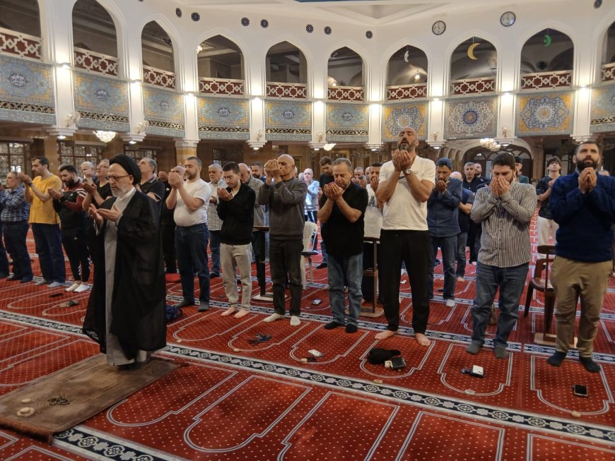 ام المصلين في مسجد الحسنين(ع) العلامة فضل الله:لتعزيز روح الوحدة بين اللبنانيين