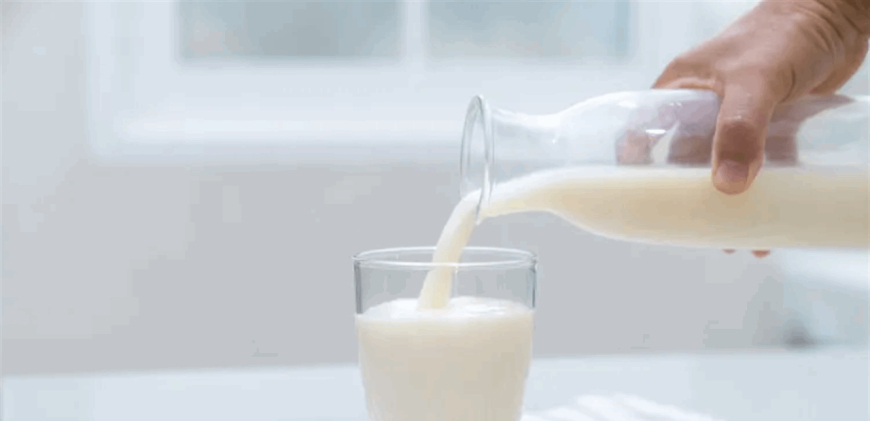 بالصور.. ما الأطعمة التي تحتوي كالسيوم أكثر من الحليب؟