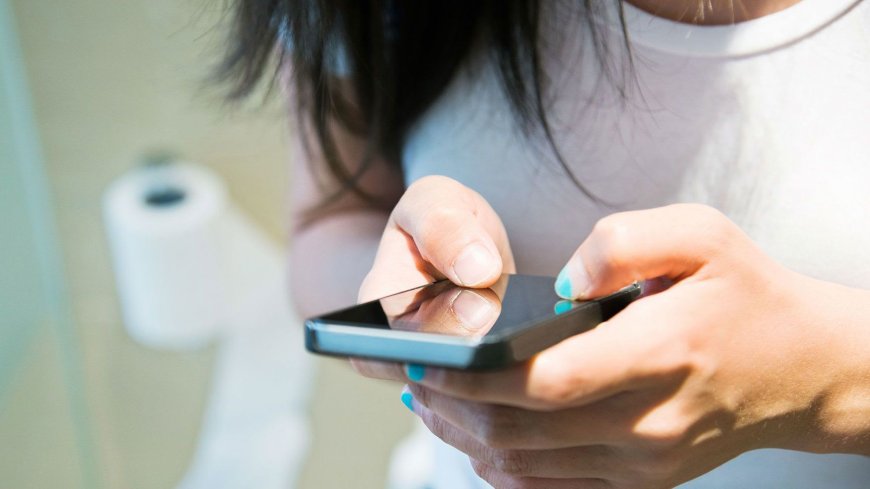 "واتساب العشاق".. أوهمها بأنه يحبها واستدرجها الى سوريا