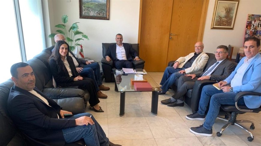 سلسلة لقاءات لوزير الزراعة