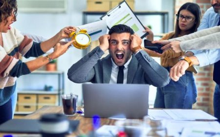 توتر وصداع مع نهاية يوم العمل.. اليكم ما كشفته دراسة عن الأسباب