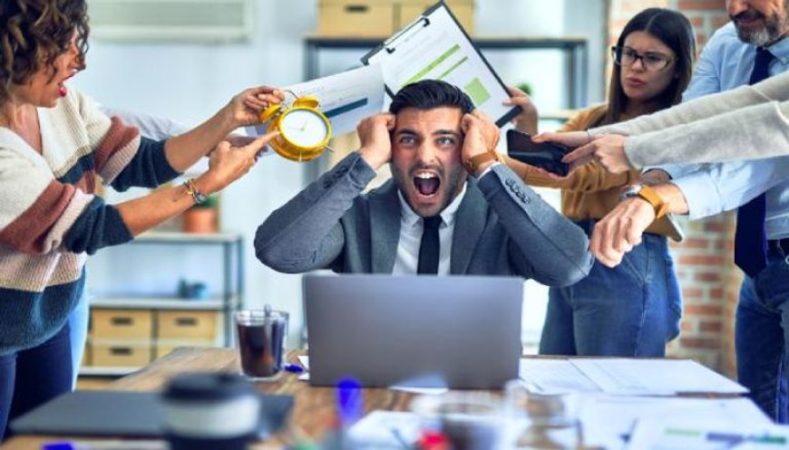 توتر وصداع مع نهاية يوم العمل.. اليكم ما كشفته دراسة عن الأسباب