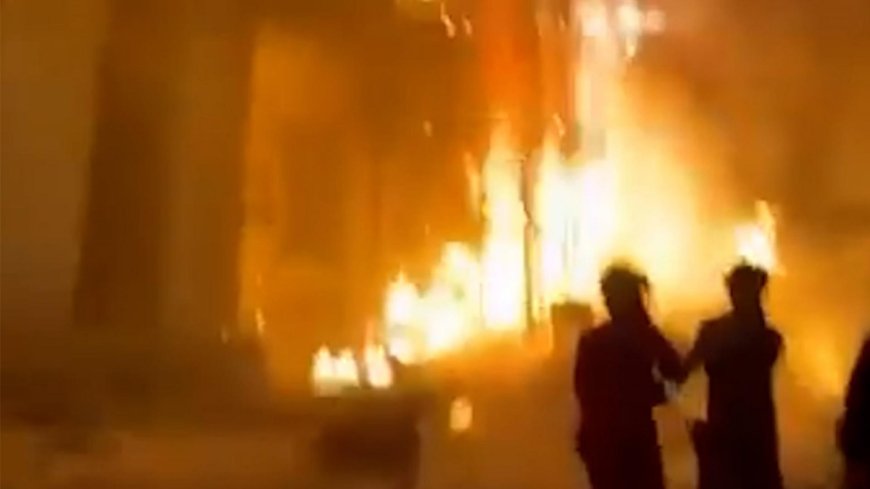 بالفيديو.. ركلة جزاء تشعل هذا البلد